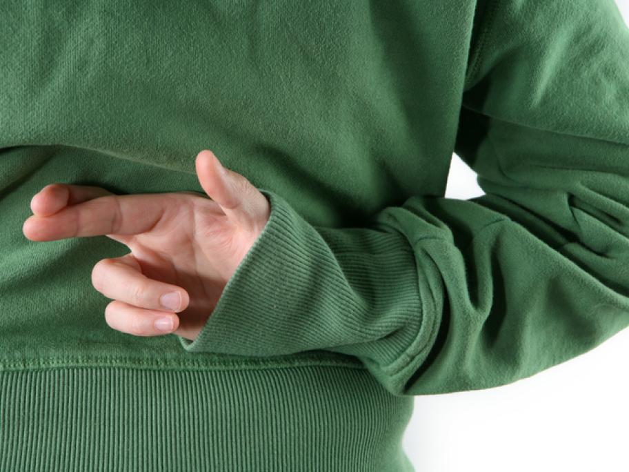 Leading doctor slams straying pharmacists but calls for right to dispense