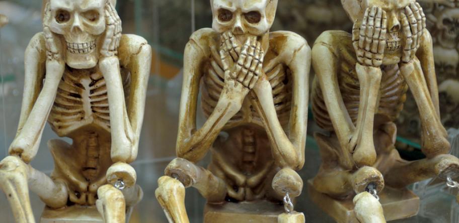 Hear no evil skeletons
