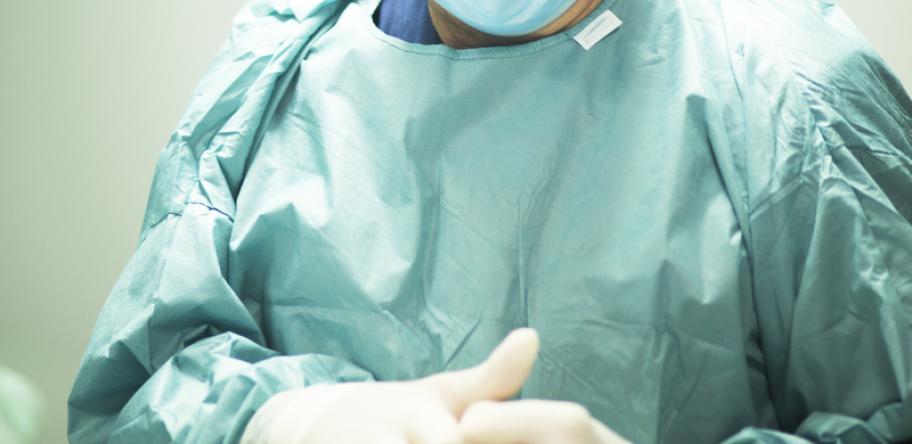 surgeon gloves